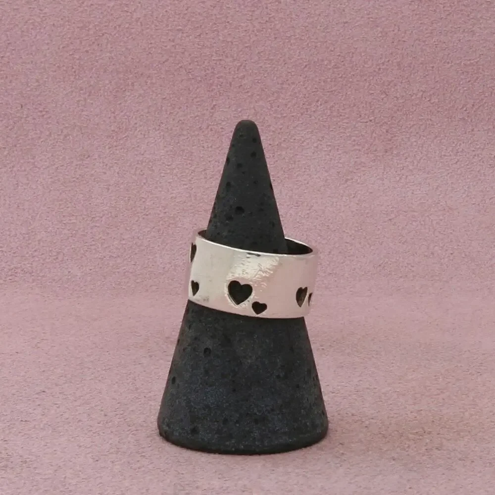 Sterling silver cut